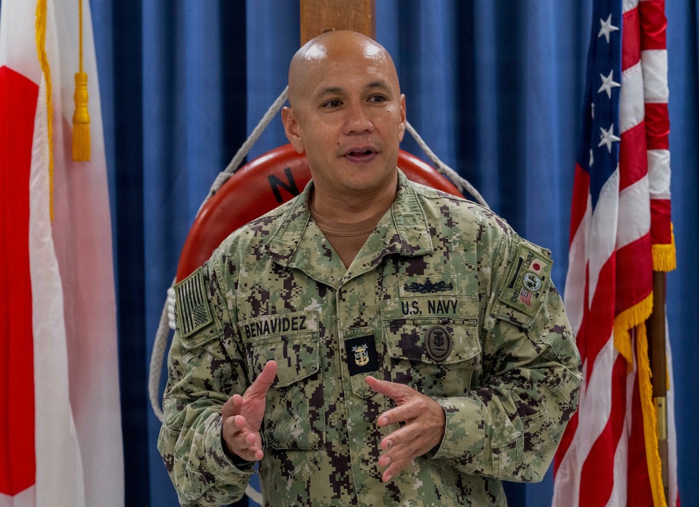 CNRJ CMDCM Alan Benavidez visits Naval Air Facility Misawa