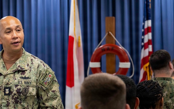 CNRJ CMDCM Alan Benavidez visits Naval Air Facility Misawa