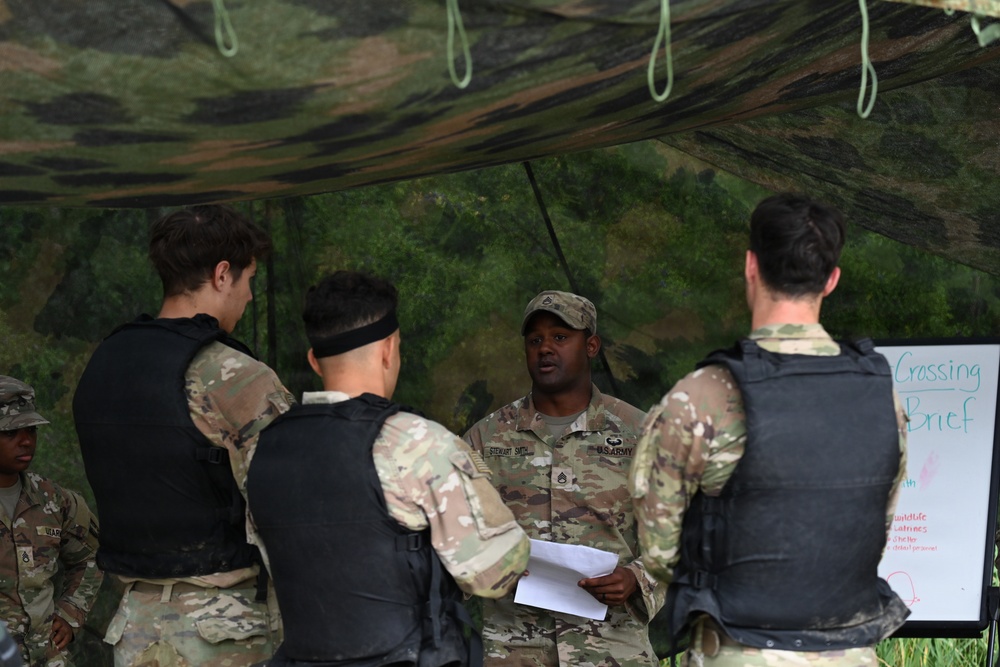 2026 Best Squad Conducts Defender’s Crossing Exercise