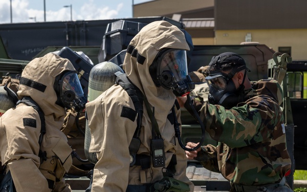 MWSS-171 responds to a simulated chemical attack during KMEP 26.2