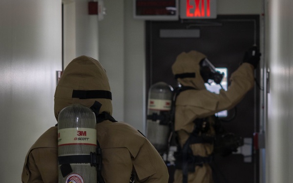 MWSS-171 responds to a simulated chemical attack during KMEP 26.2
