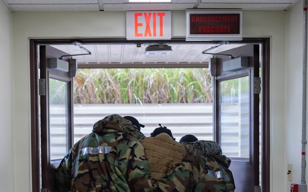 MWSS-171 responds to a simulated chemical attack during KMEP 26.2