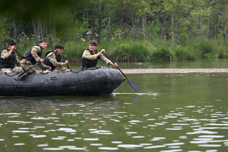 2026 Best Squad Conducts Defender’s Crossing Exercise