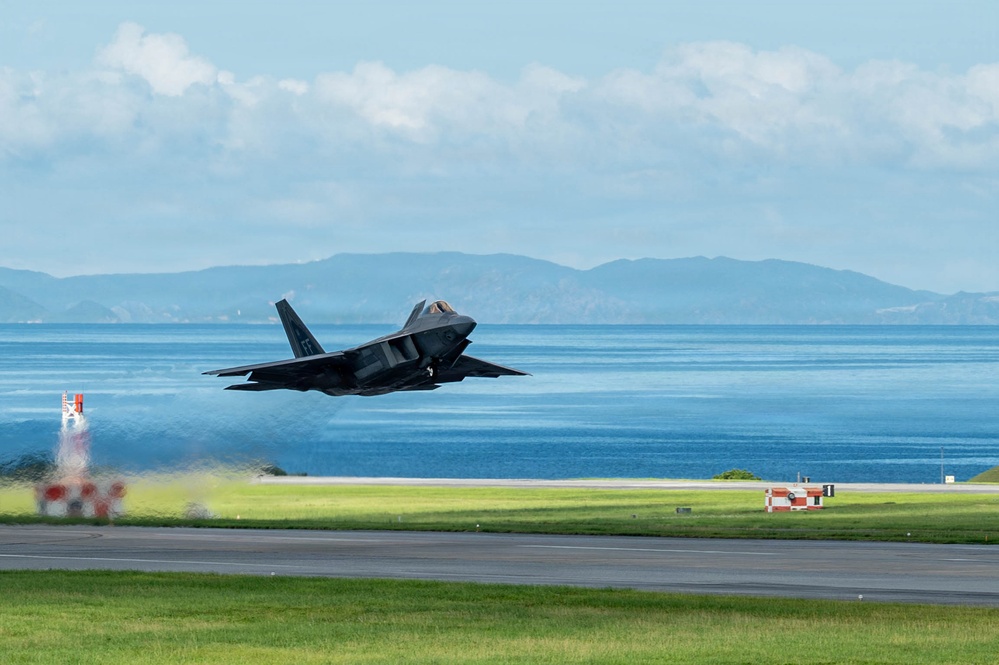 BB26-1 demonstrates combat readiness at Kadena