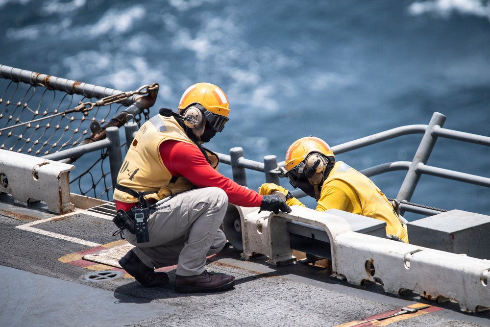 USS Boxer, 11th MEU Conducts Flight Operations