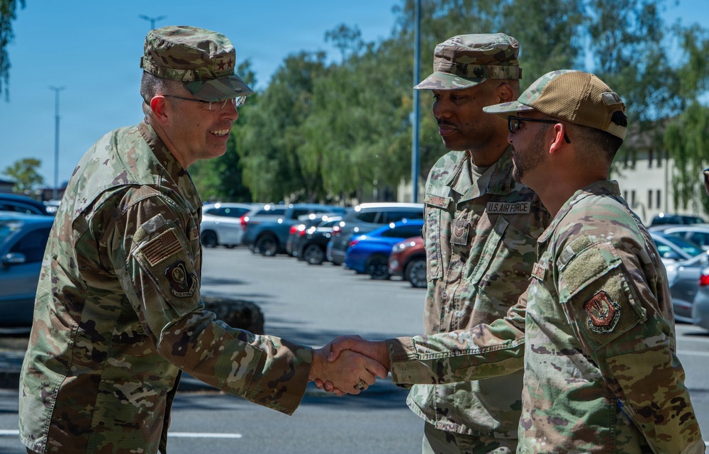 Air Force Installation and Mission Support Center commander visits 52nd Fighter Wing