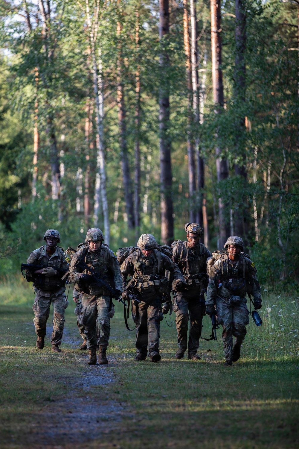 USAREUR-AF Best Squad ruck march