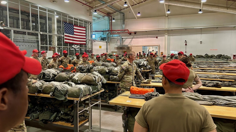 USEUCOM Senior Enlisted Leader visits Aviano AB