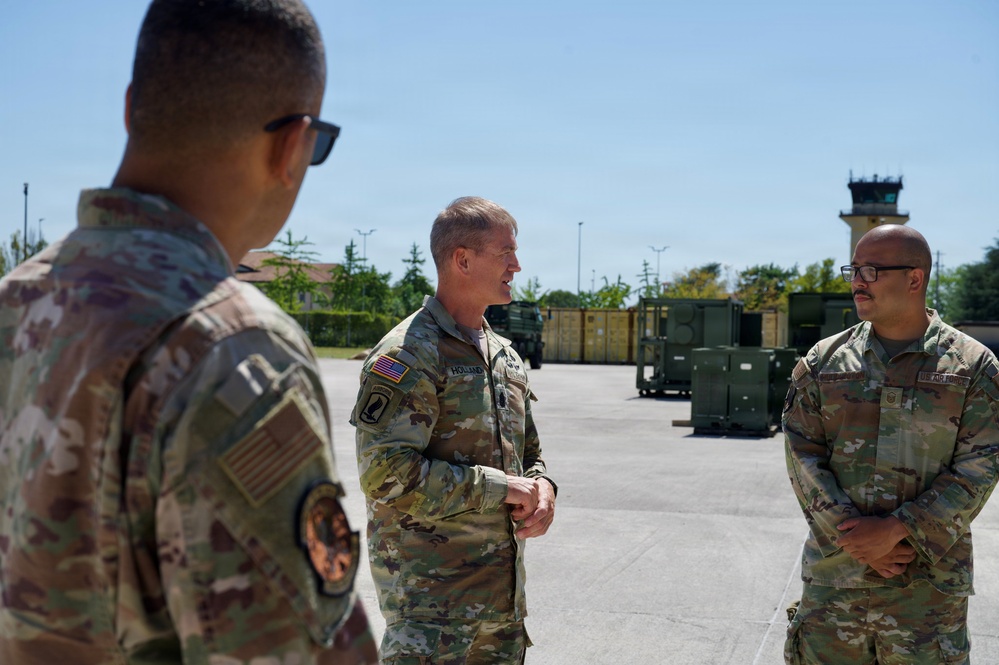 USEUCOM Senior Enlisted Leader visits Aviano AB