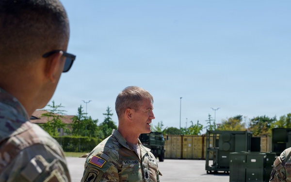 USEUCOM Senior Enlisted Leader visits Aviano AB