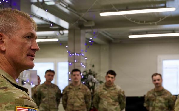 USEUCOM Senior Enlisted Leader visits Aviano AB