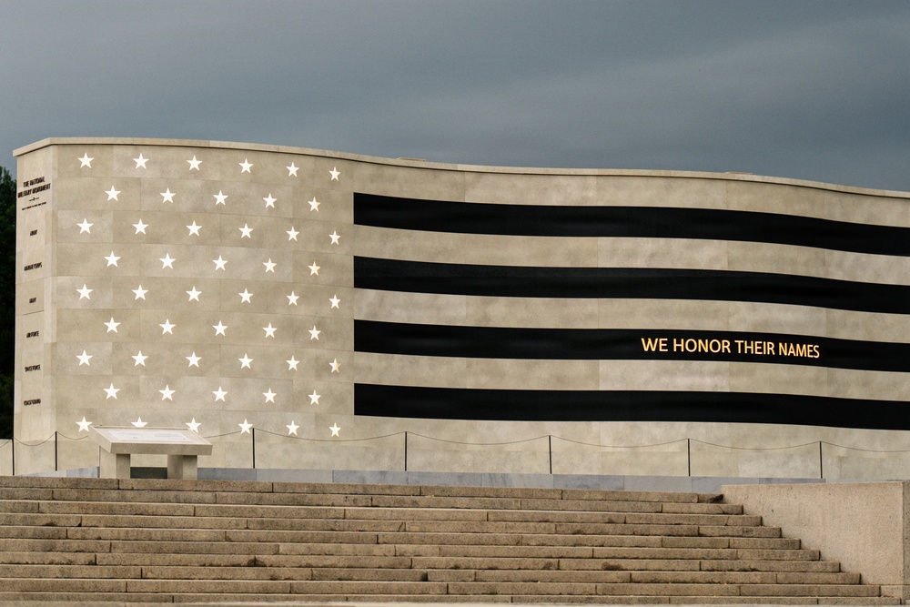 Unveiling of the National Military Monument