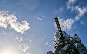 USS Mustin conducts Phalanx CIWS PAC fire