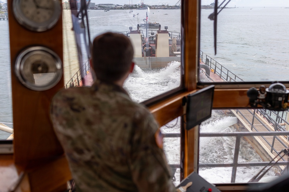 Rep. Andy Harris tours U.S. Army Corps of Engineers dredging operations in Ocean City, Md.