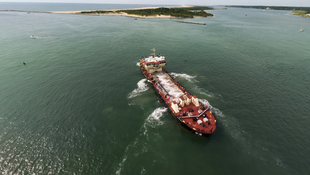 Rep. Andy Harris tours U.S. Army Corps of Engineers dredging operations in Ocean City, Md.