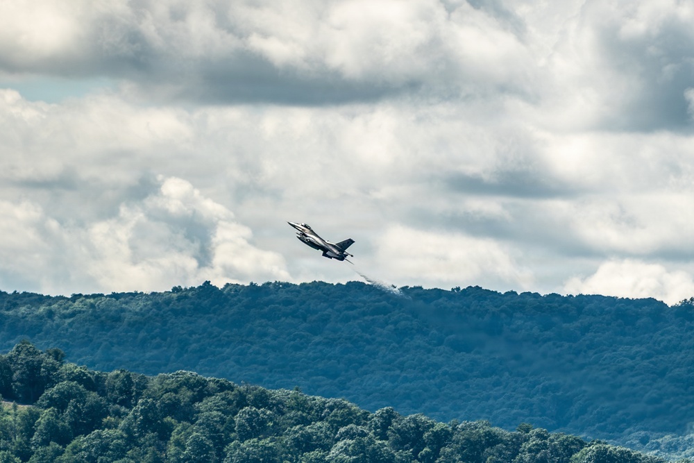 New Jersey Air National Guard conducts final fixed-wing training mission at Bollen Range