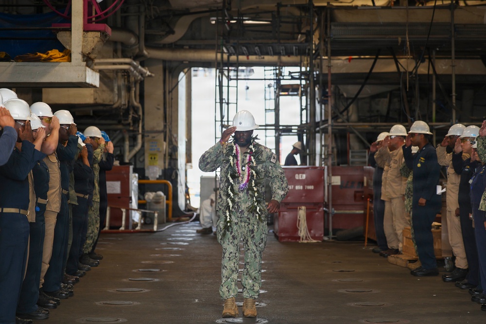 USS Bataan (LHD 5) Rings Off Damage Control Assistant
