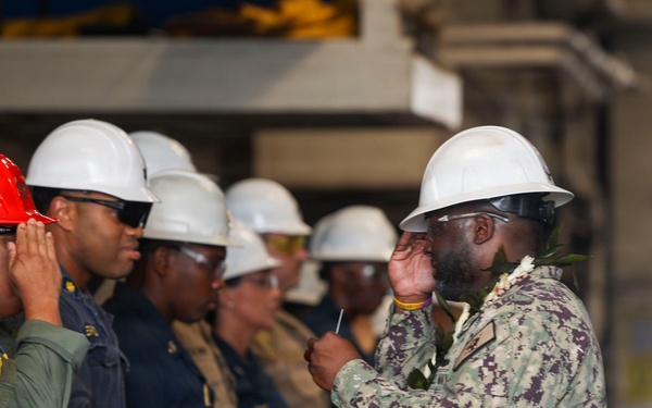 USS Bataan (LHD 5) Rings Off Damage Control Assistant