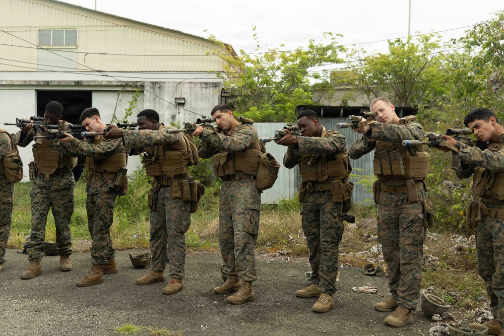 LCF-24: V32 Training CLB-8