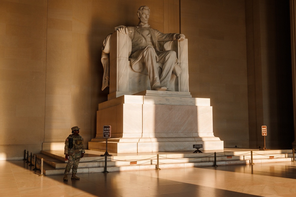 Mississippi Guardsmen Patrol the National Mall