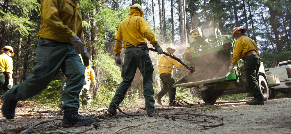 Washington National Guard Soldiers and Airmen Support Statewide Wildfire Response