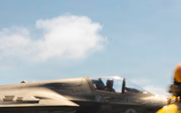 13th MEU | VMFA-211 Conducts a Simulated Expeditionary Airstrike