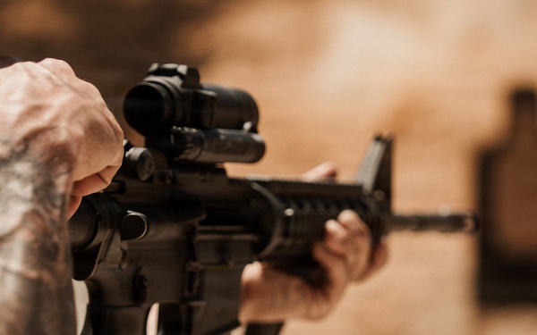 1st SFC Communicators Execute Advanced Marksmanship Range