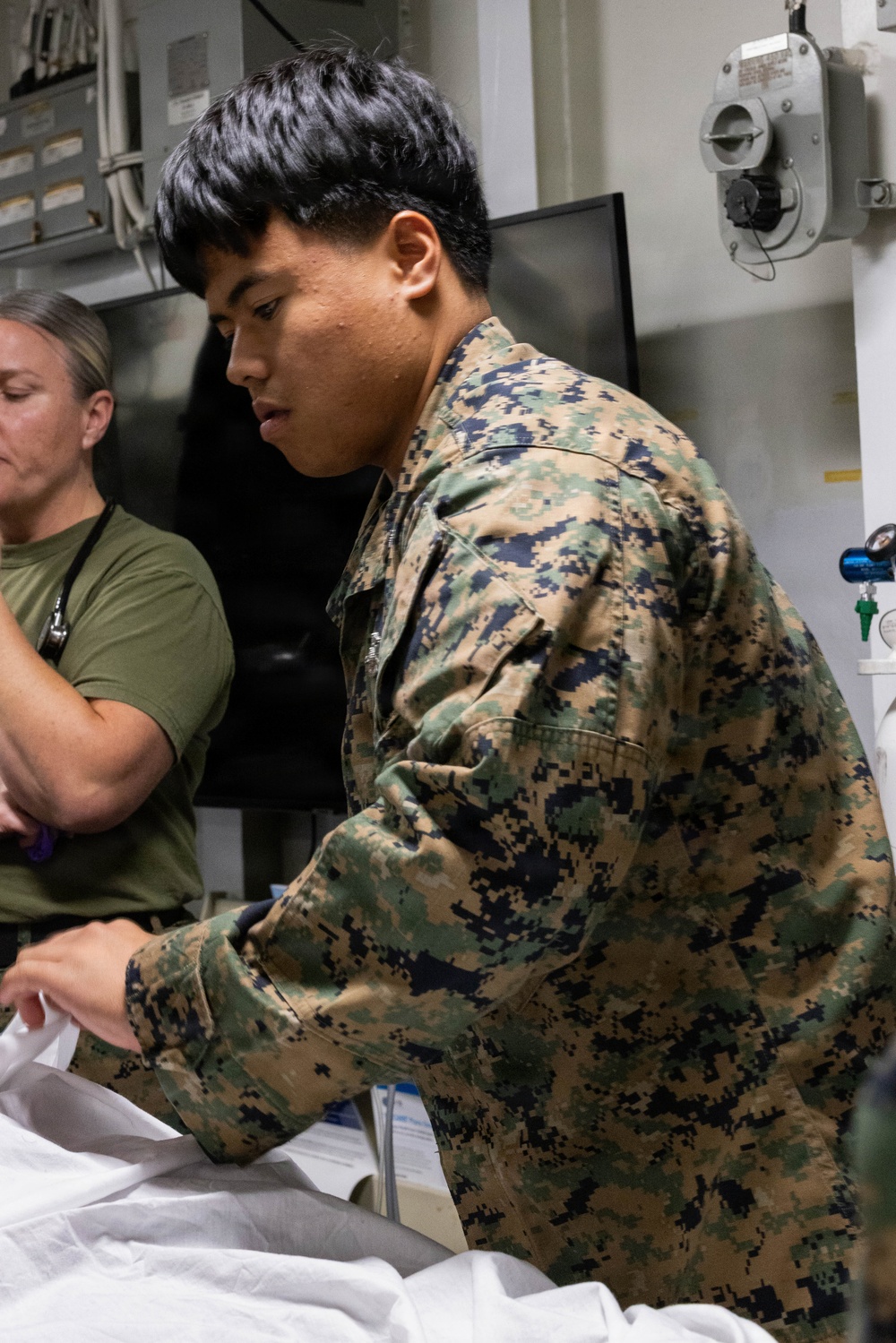 13th MEU | Simulated Casualty Evacuation Care