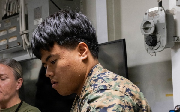 13th MEU | Simulated Casualty Evacuation Care