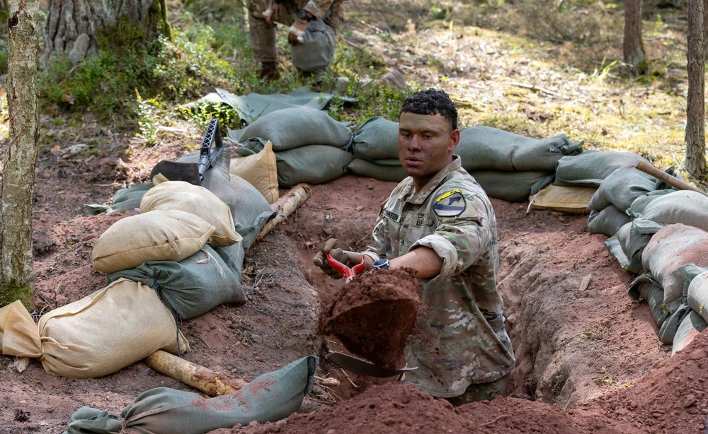 U.S. Army Europe and Africa Best Squads Construct Defensive Fighting Positions