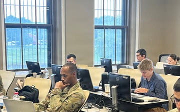 Advance Builder Course boosts Soldiers’ data skills, strengthens operational readiness