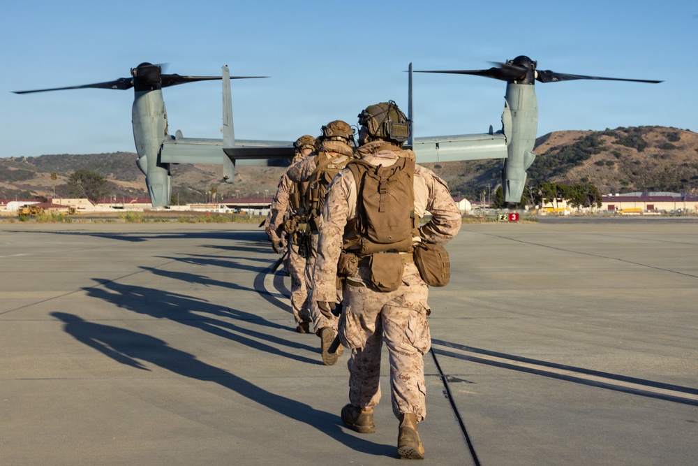 13th MEU | BLT 2/4 executes Simulated TRAP mission
