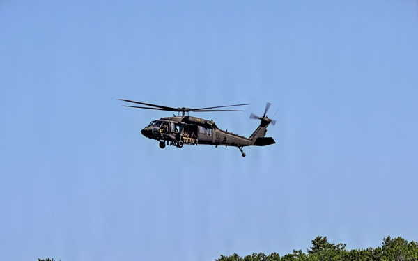 Missouri Army National Guard CH-47 Chinook conducts Helocast operations during Northern Strike 26-2