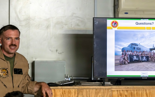 HOA allies familiarize themselves with VMM-362 (REIN) capabilities