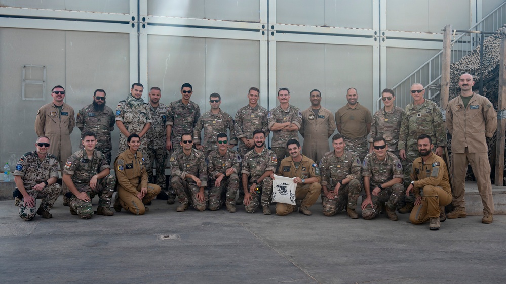 HOA allies familiarize themselves with VMM-362 (REIN) capabilities