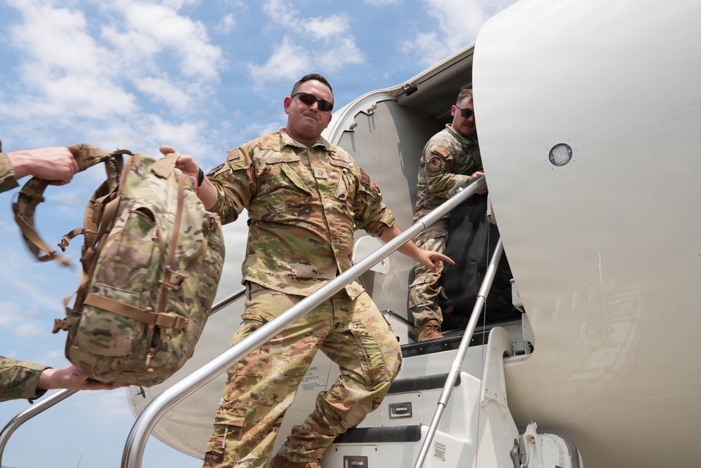 472nd Electronic Warfare Squadron members return home