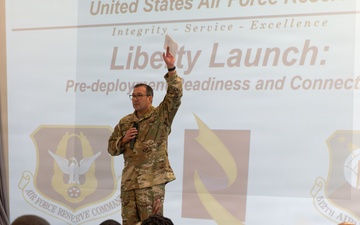 Pre-deployment event connects Dover reservists to key resources