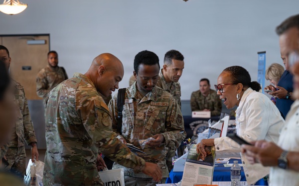 Pre-deployment event connects Dover reservists to key resources