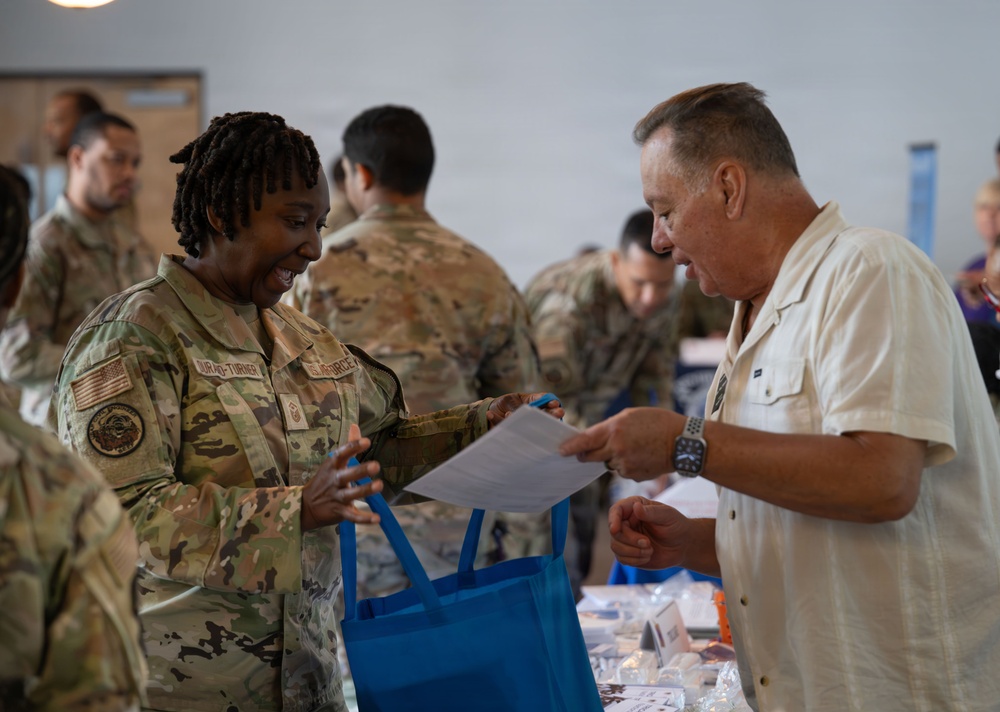 Pre-deployment event connects Dover reservists to key resources