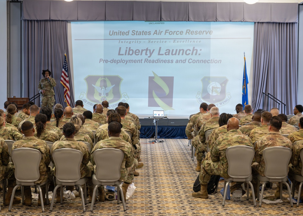 Pre-deployment event connects Dover reservists to key resources