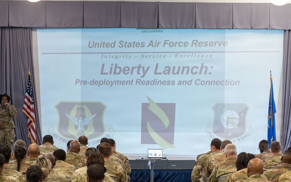 Pre-deployment event connects Dover reservists to key resources