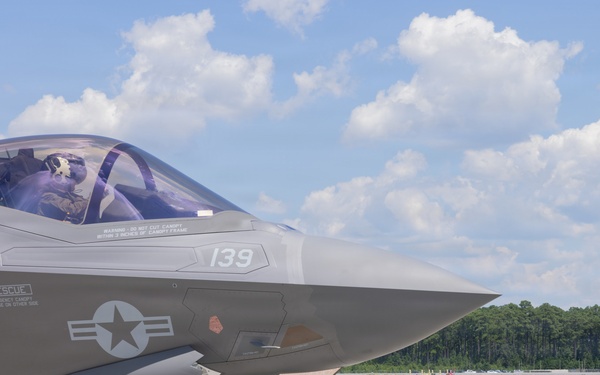 VMFA-115 flies first F-35C Lightning II