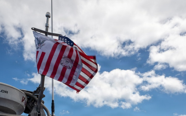 U.S. Coast Guard conducts pursuit training with Philippine Coast Guard during Rimpac 2026