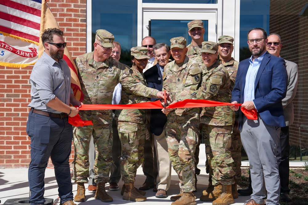 Enlisted Service Members to Enjoy Modern Living in New Barracks