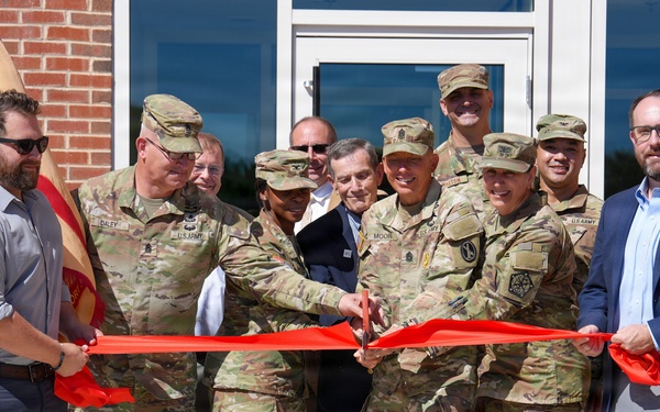 Enlisted Service Members to Enjoy Modern Living in New Barracks