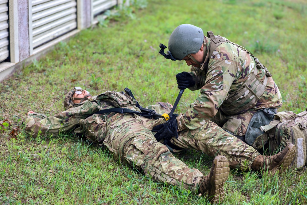 368th Engineer Battalion conducts Dismounted Instructional Lane during WAREX/RM 26