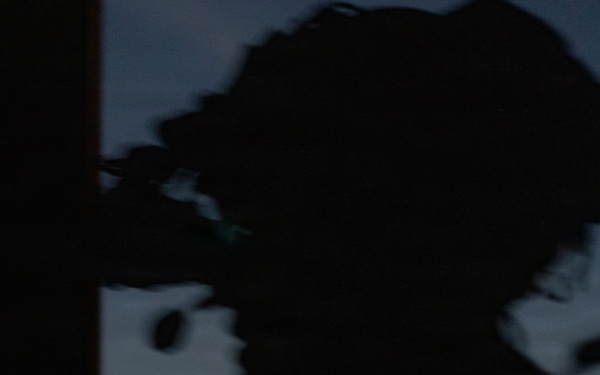 13th MEU | BLT 2/4 executes a Vertical Assault Raid