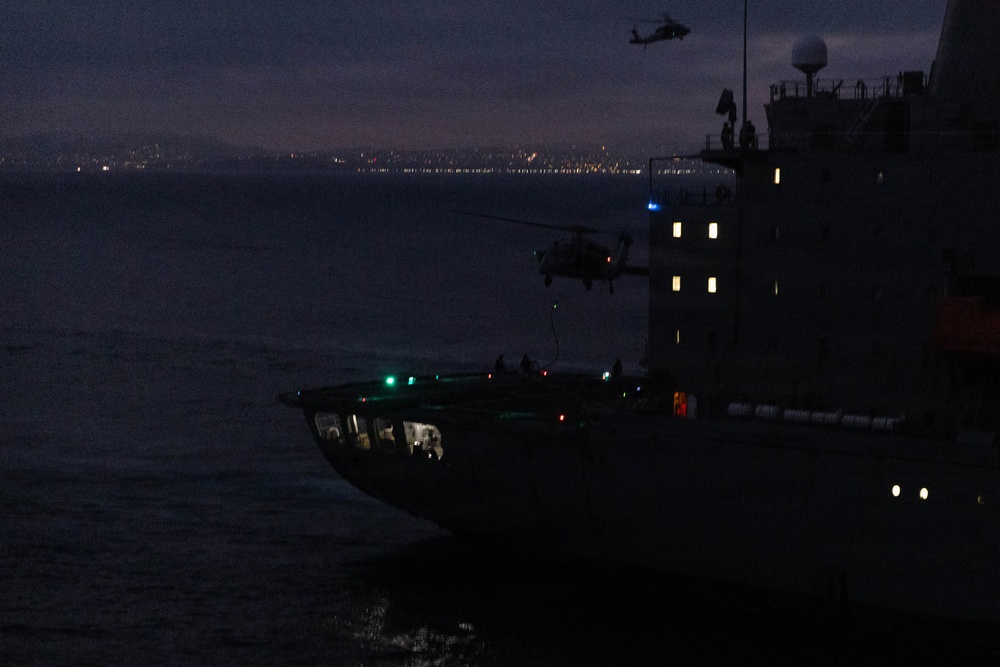 13th MEU | MRF Conducts Visit, Board, Search and Seizure Training