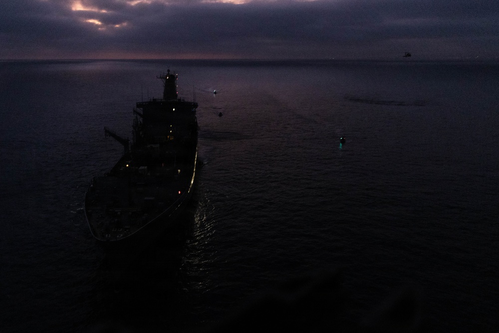 13th MEU | MRF Conducts Visit, Board, Search and Seizure Training