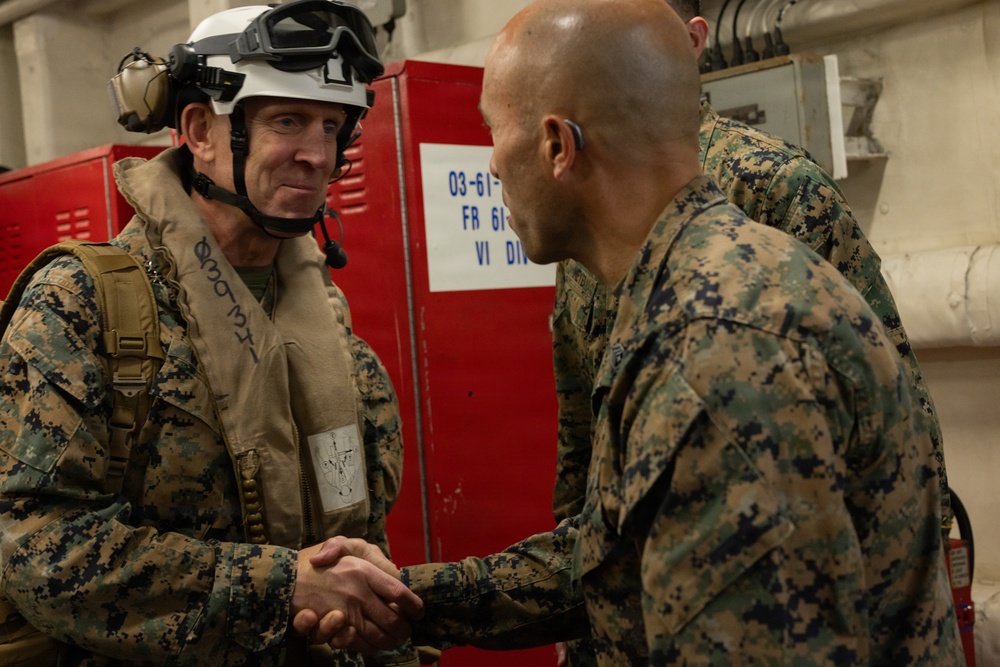 I MEF CG Visits 13th MEU Marines and Sailors Aboard USS Makin Island